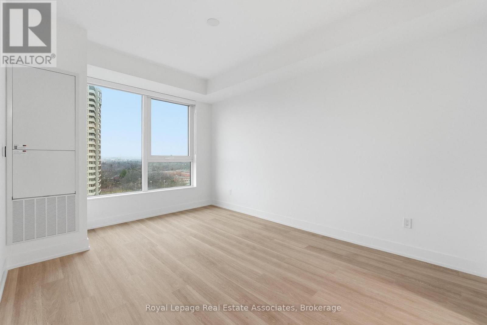 1302 - 25 Cordova Avenue, Toronto, Ontario  M9A 0E5 - Photo 5 - W12936174