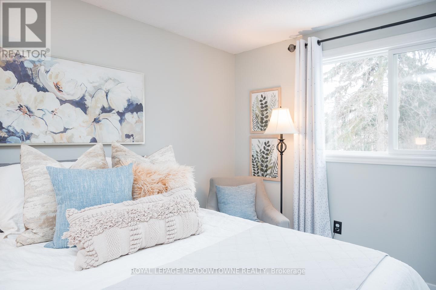 833 Laurier Avenue, Milton, Ontario  L9T 4H4 - Photo 25 - W12936218