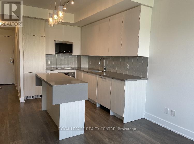 606 - 297 Oak Walk Drive, Oakville, Ontario  L6H 3R6 - Photo 15 - W12936232