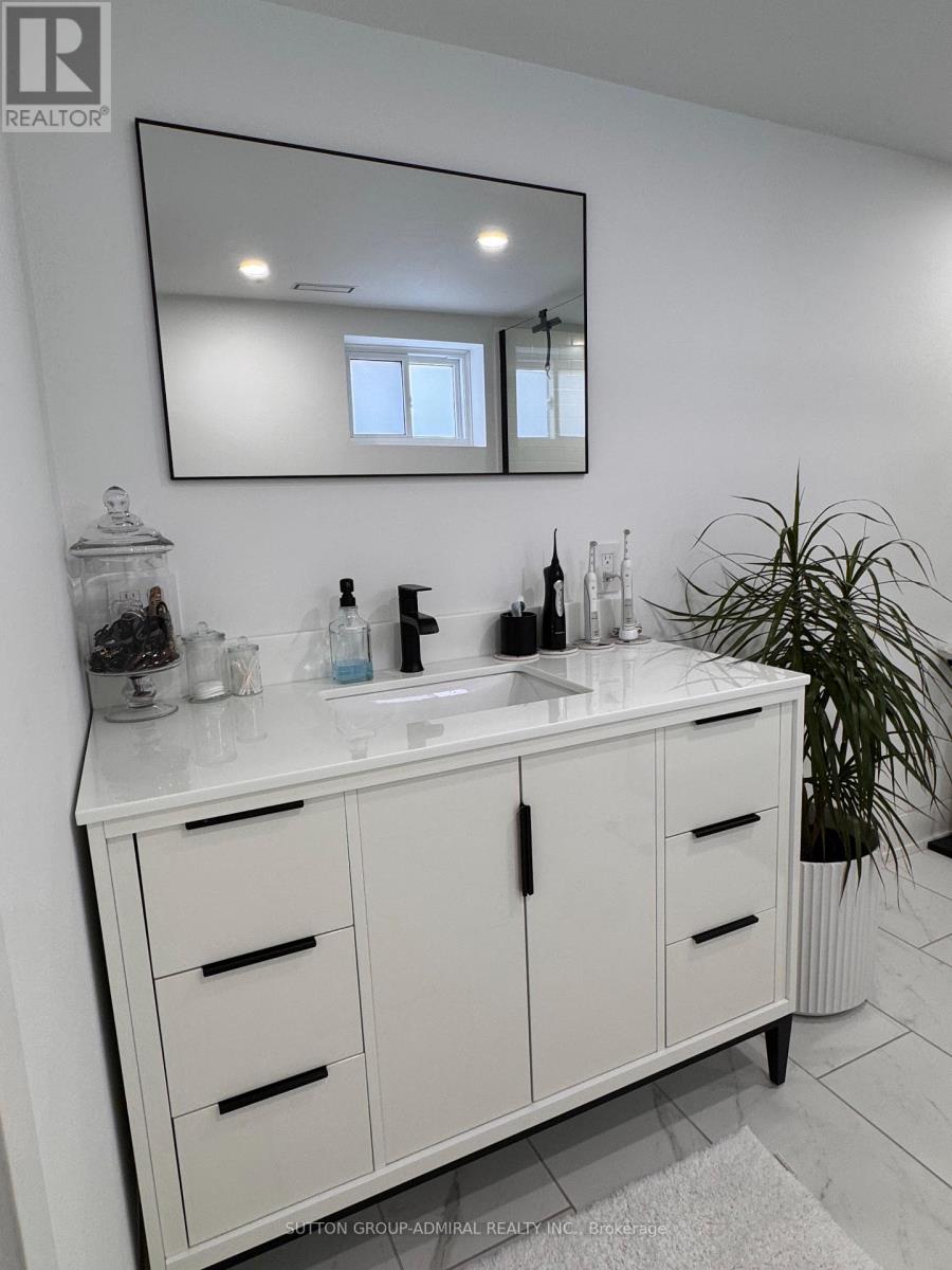 Basementl - 6 Frankfort Avenue, Toronto, Ontario  M6L 2Y2 - Photo 19 - W12936266