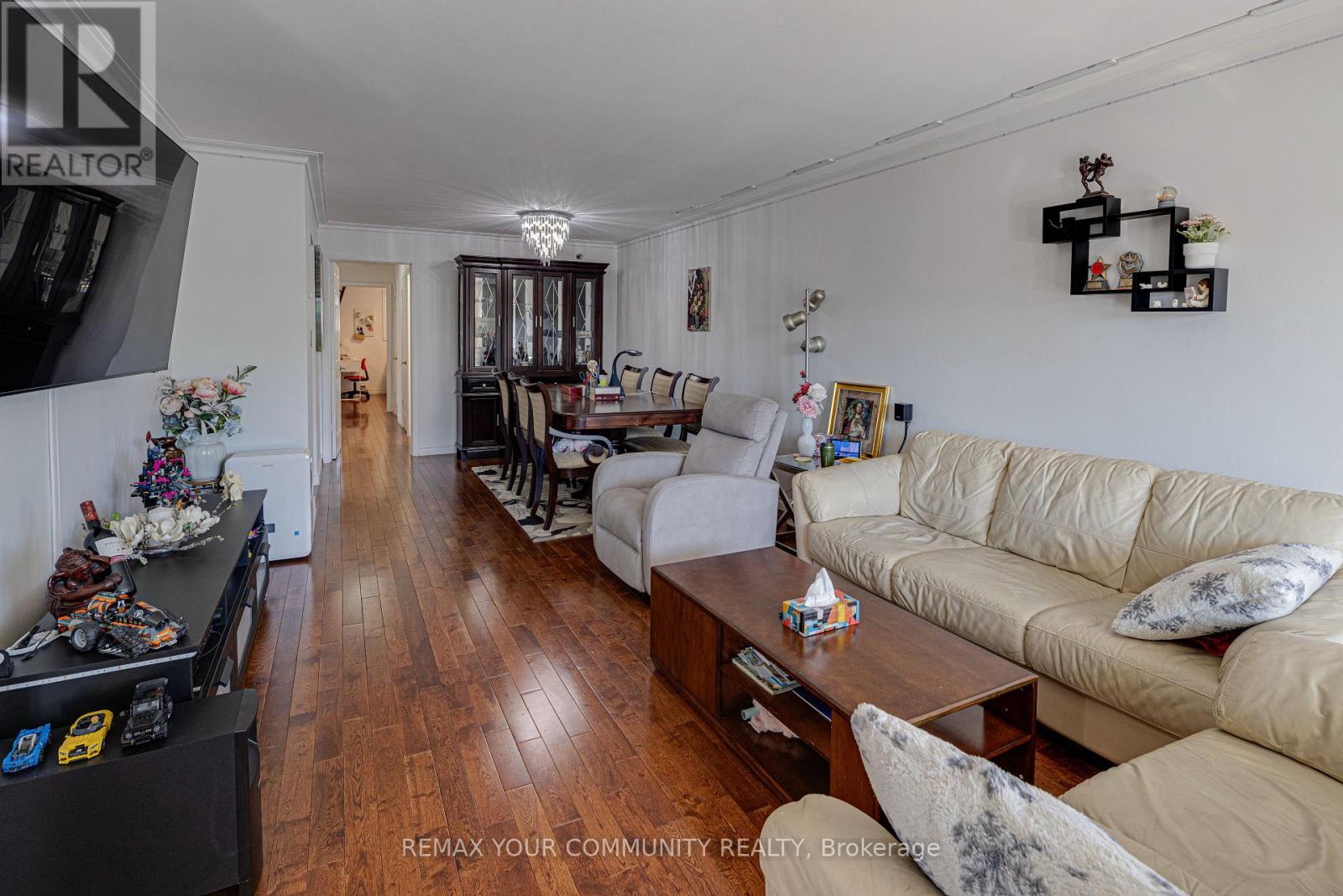 270 Grandravine Drive, Toronto, Ontario  M3N 1J3 - Photo 17 - W12936288