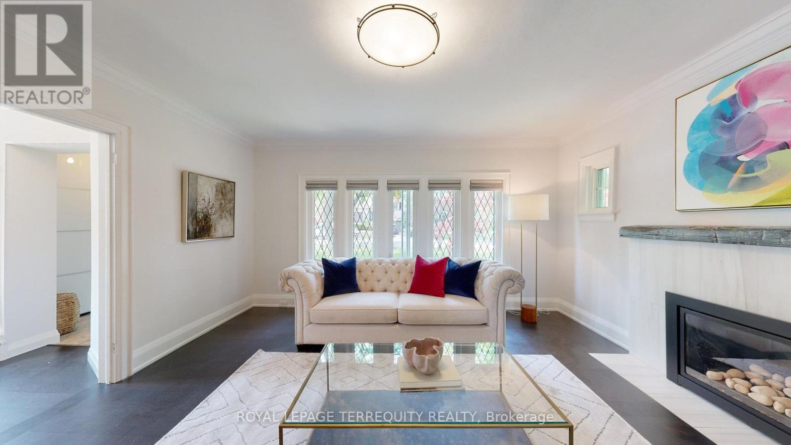 65 Burnhamthorpe Crescent, Toronto, Ontario  M9A 1G6 - Photo 10 - W12936294