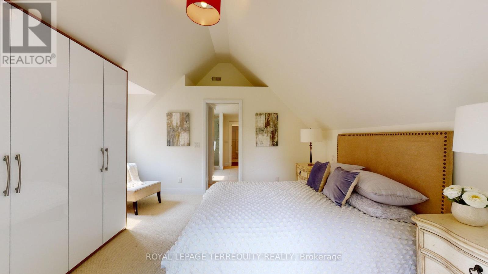 65 Burnhamthorpe Crescent, Toronto, Ontario  M9A 1G6 - Photo 24 - W12936294