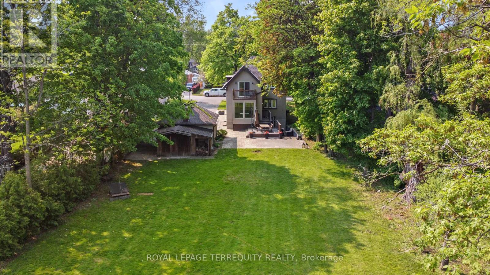 65 Burnhamthorpe Crescent, Toronto, Ontario  M9A 1G6 - Photo 44 - W12936294