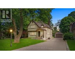 65 BURNHAMTHORPE CRESCENT, Toronto, Ontario