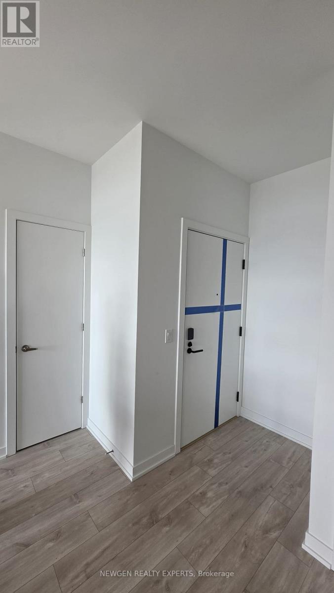 801 - 750 Whitlock Avenue, Milton, Ontario  L9E 2B4 - Photo 16 - W12936298