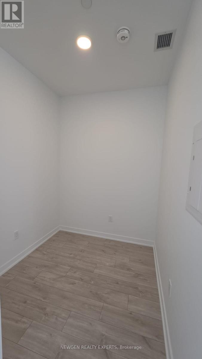 801 - 750 Whitlock Avenue, Milton, Ontario  L9E 2B4 - Photo 19 - W12936298