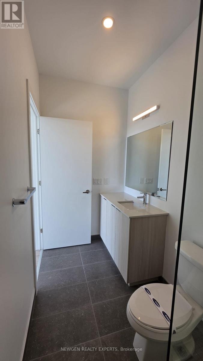 801 - 750 Whitlock Avenue, Milton, Ontario  L9E 2B4 - Photo 36 - W12936298