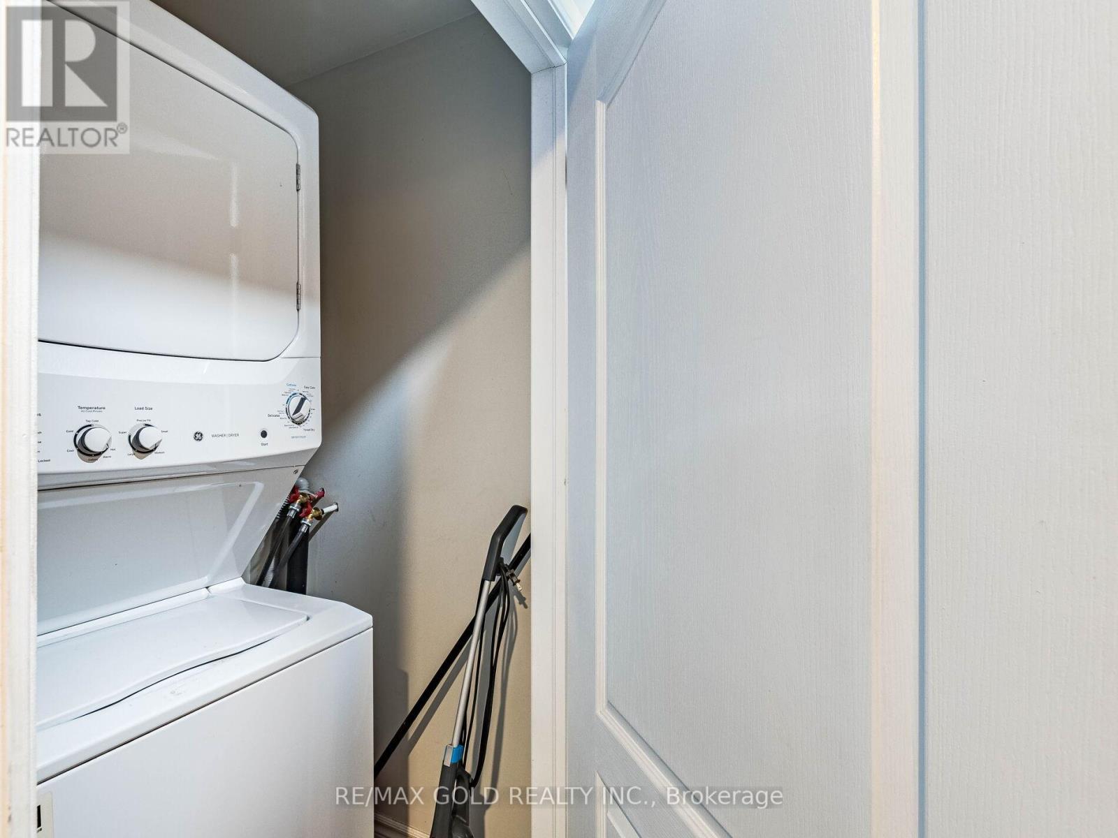 520 Veterans Drive, Brampton, Ontario  L7A 5A7 - Photo 41 - W12936304