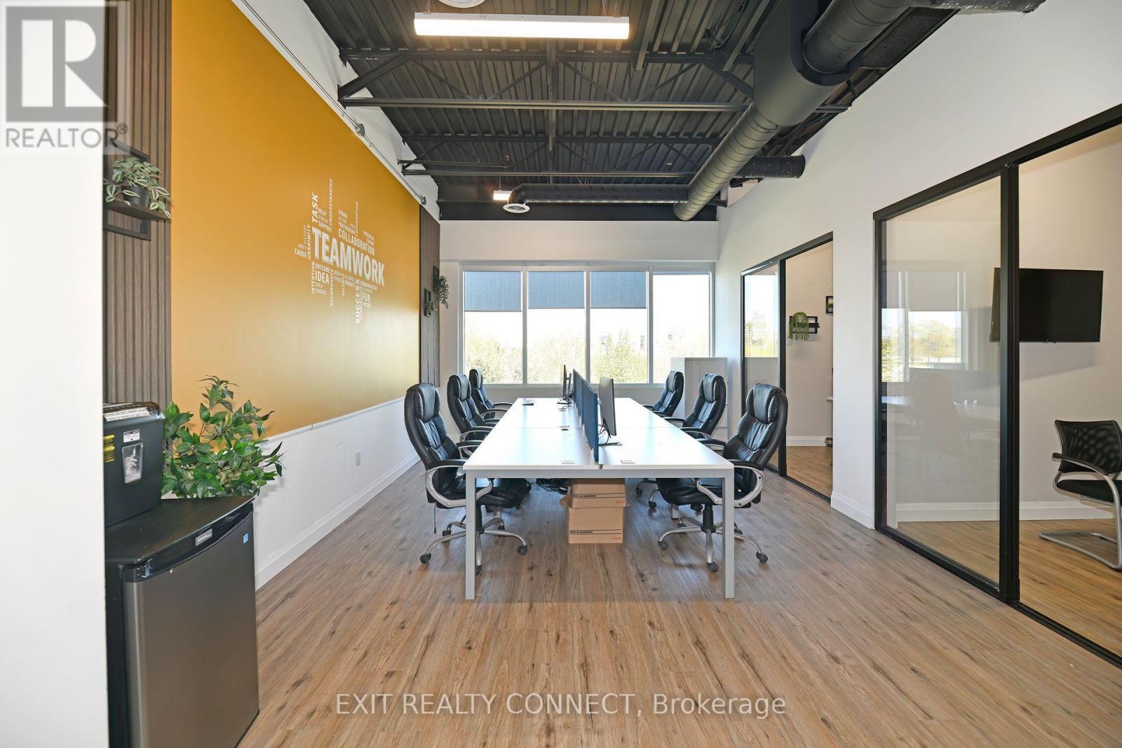 209 - 3485 REBECCA STREET, Oakville, Ontario