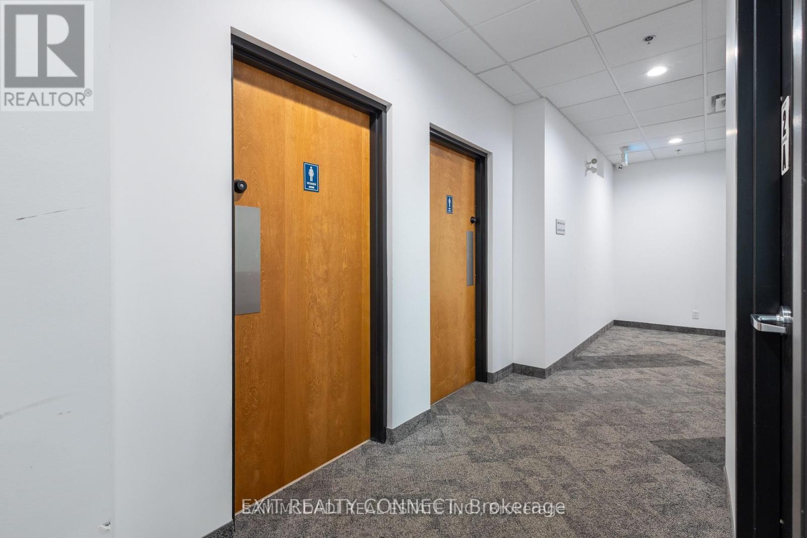 209 - 3485 Rebecca Street, Oakville, Ontario  L6L 6X9 - Photo 21 - W12936332