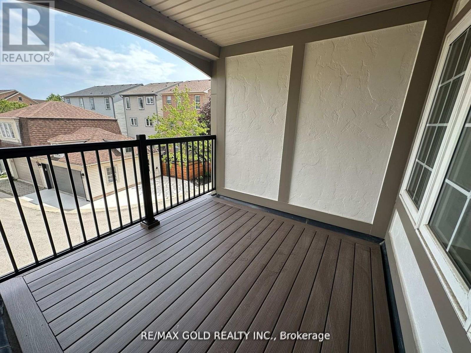 15 - 2361 Parkhaven Boulevard, Oakville, Ontario  L6H 7S7 - Photo 18 - W12936340