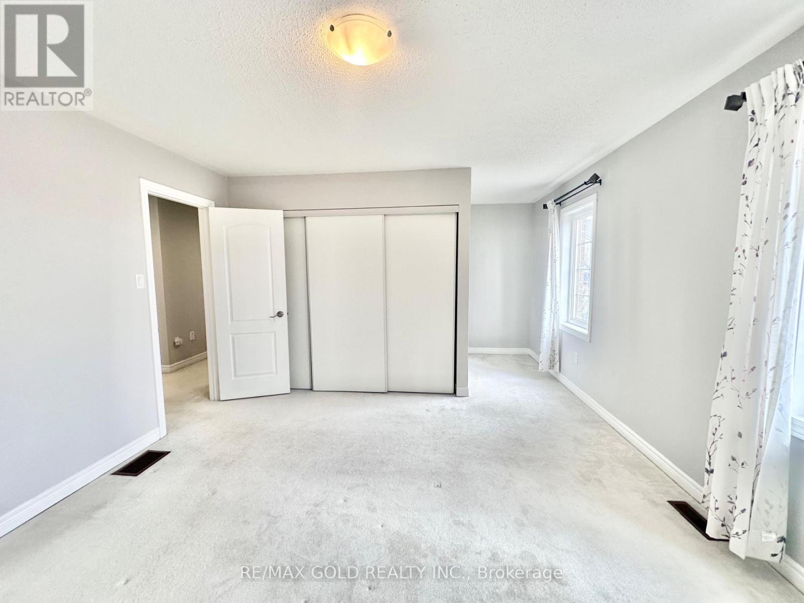 15 - 2361 Parkhaven Boulevard, Oakville, Ontario  L6H 7S7 - Photo 21 - W12936340