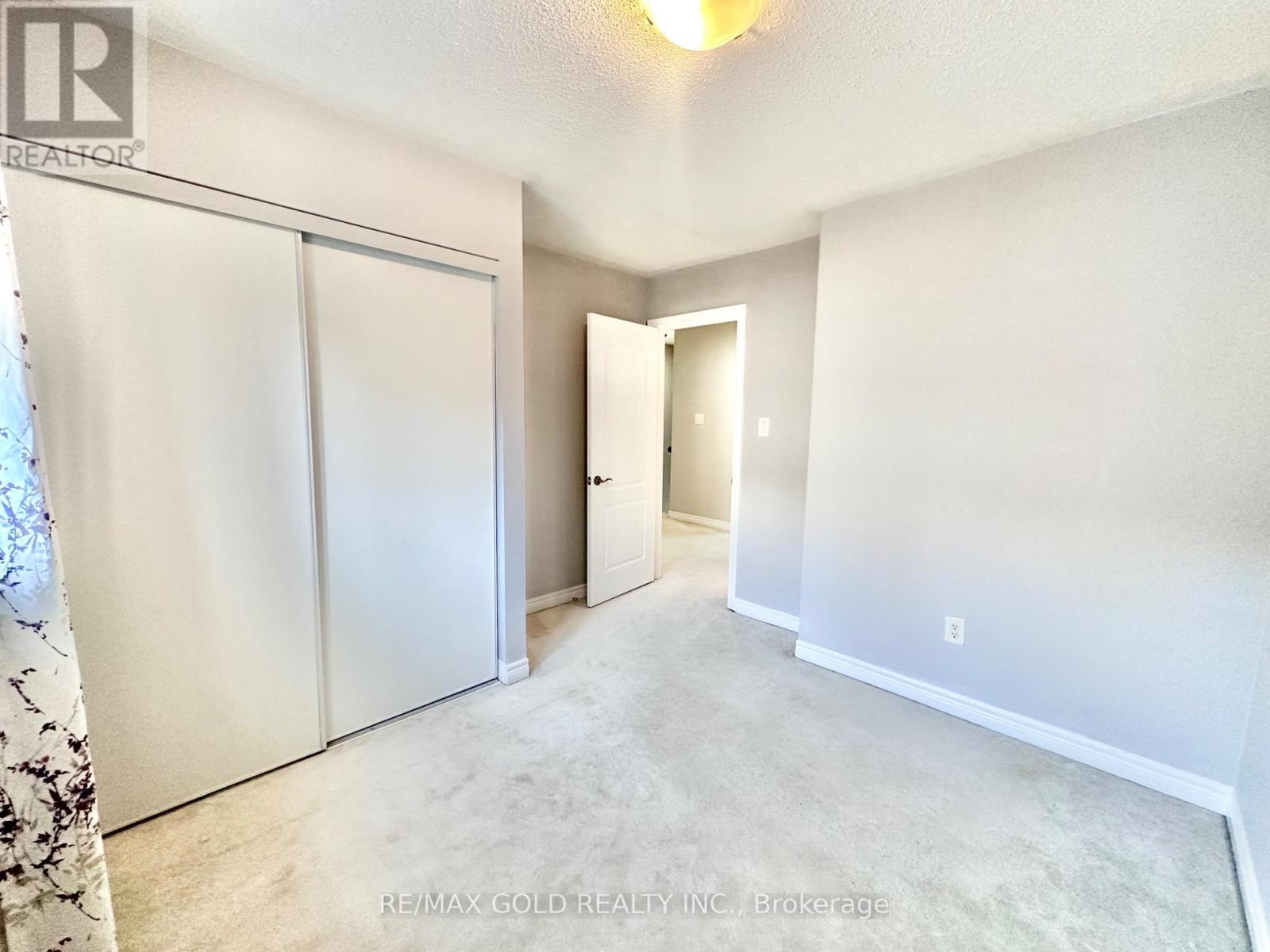 15 - 2361 Parkhaven Boulevard, Oakville, Ontario  L6H 7S7 - Photo 23 - W12936340