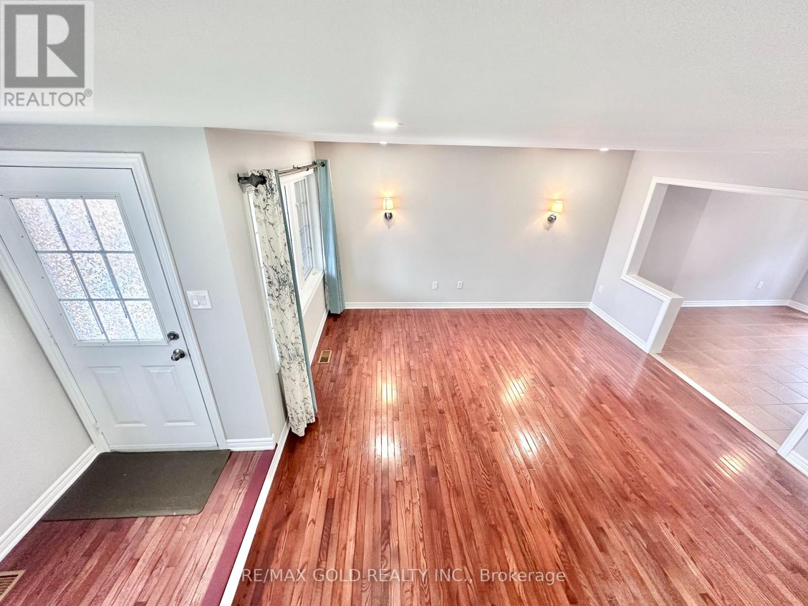 15 - 2361 Parkhaven Boulevard, Oakville, Ontario  L6H 7S7 - Photo 5 - W12936340