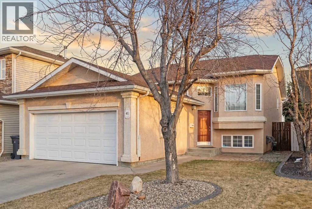 41 Heritage Circle W, Lethbridge, Alberta  T1K 7M8 - Photo 2 - A2297061