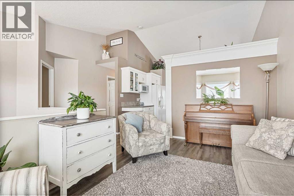 41 Heritage Circle W, Lethbridge, Alberta  T1K 7M8 - Photo 6 - A2297061