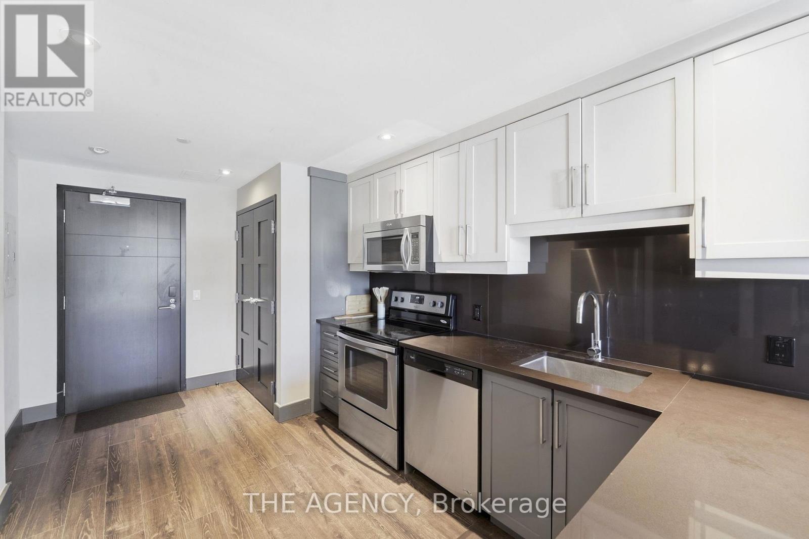 219 - 330 Phillip Street, Waterloo, Ontario  N2L 3W9 - Photo 12 - X12936118