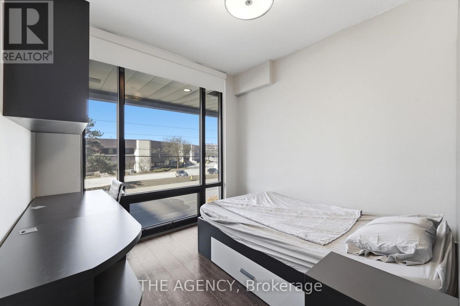 219 - 330 Phillip Street, Waterloo, Ontario  N2L 3W9 - Photo 16 - X12936118