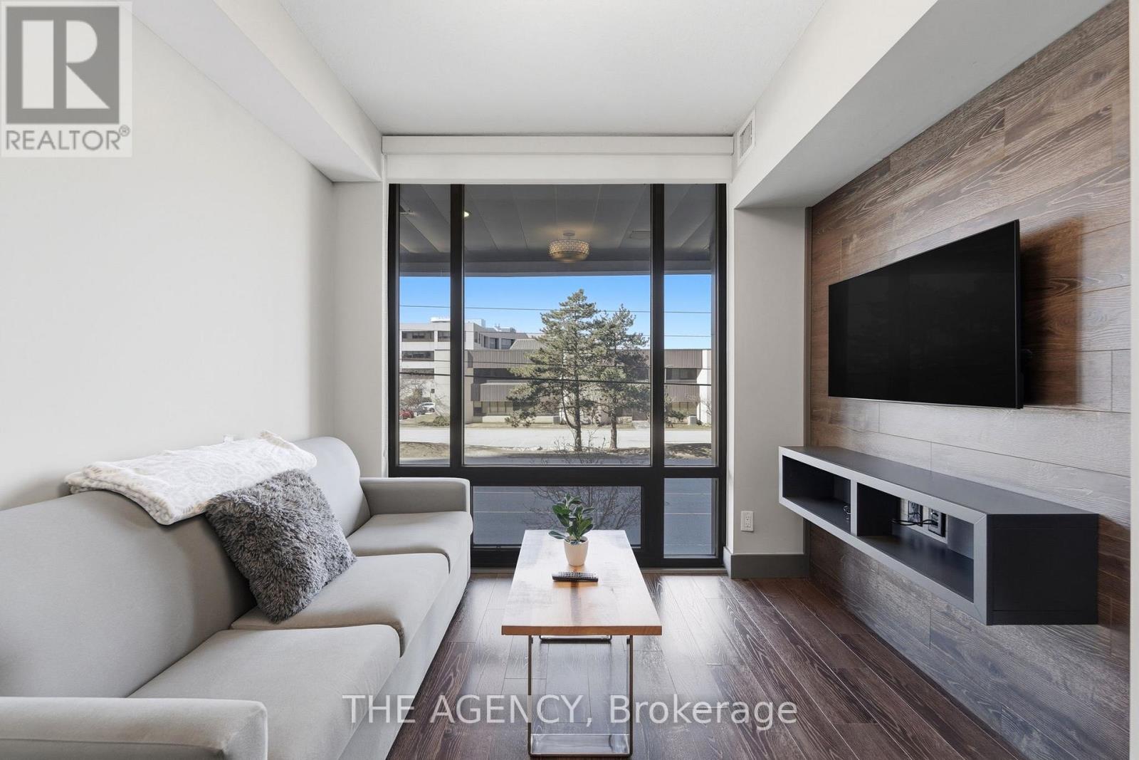 219 - 330 Phillip Street, Waterloo, Ontario  N2L 3W9 - Photo 8 - X12936118