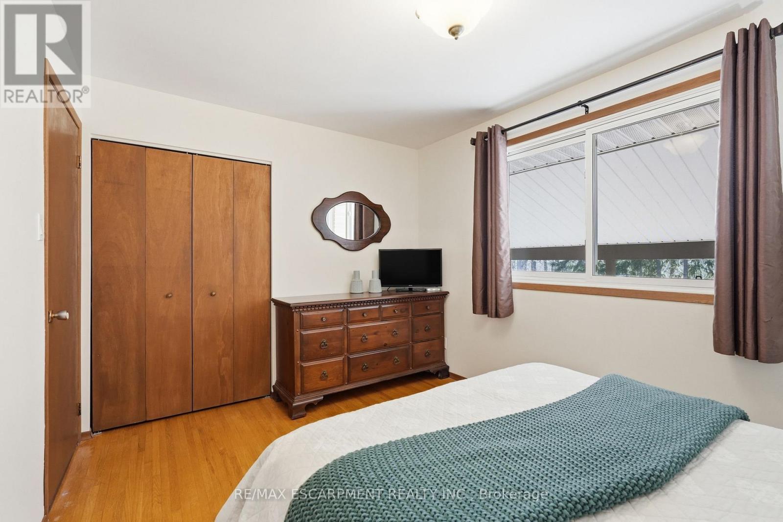 54 Nelson Street, Hamilton, Ontario  L0R 2H0 - Photo 24 - X12936126