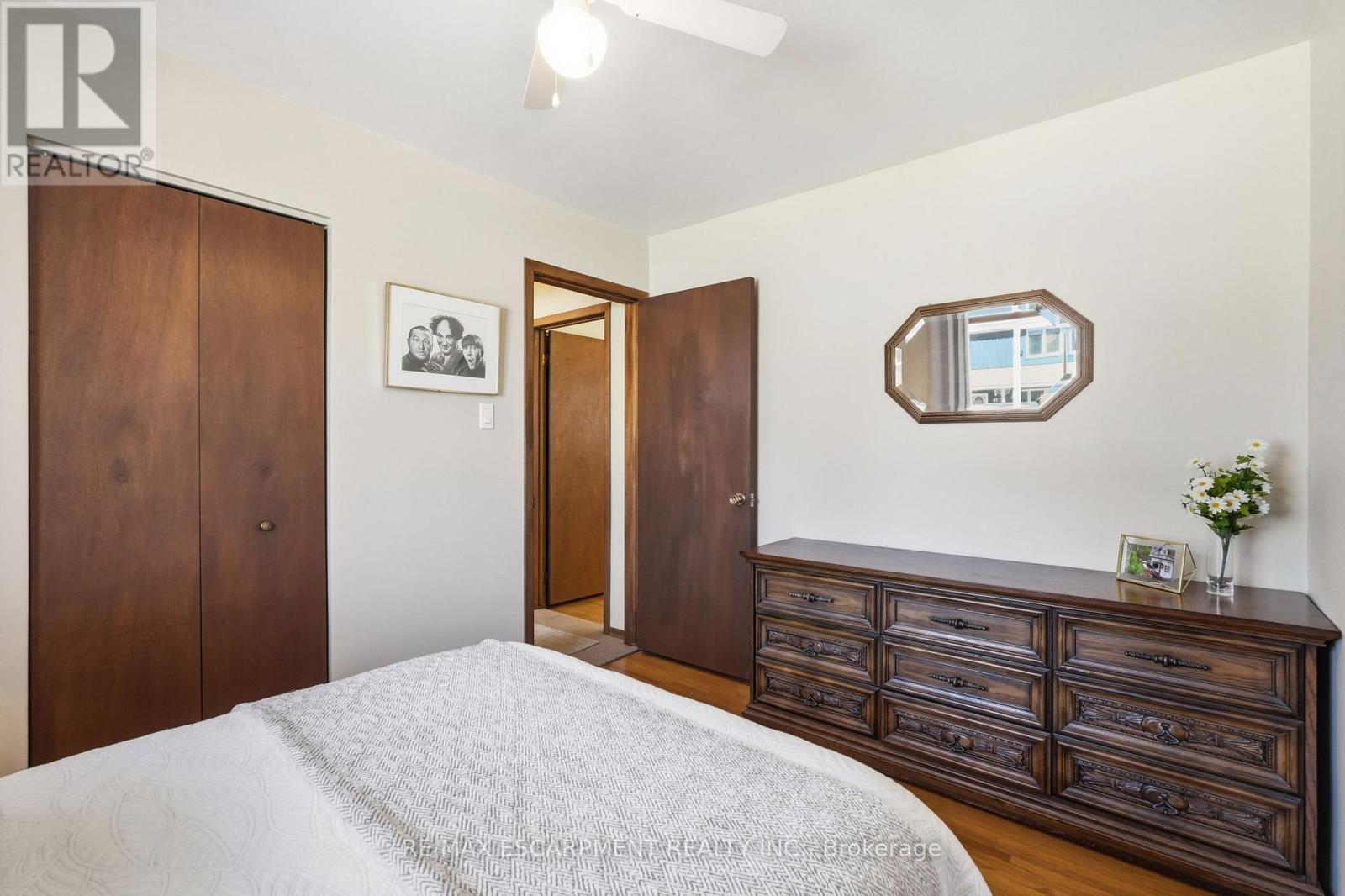 54 Nelson Street, Hamilton, Ontario  L0R 2H0 - Photo 27 - X12936126