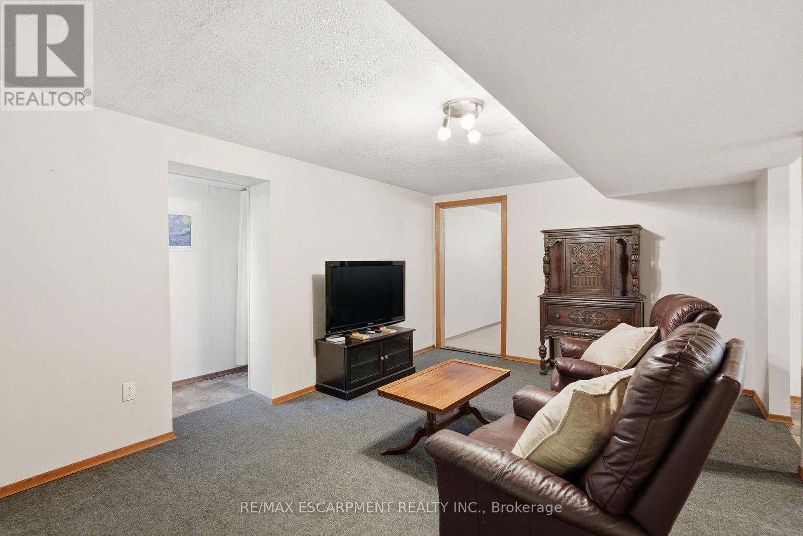 54 Nelson Street, Hamilton, Ontario  L0R 2H0 - Photo 36 - X12936126