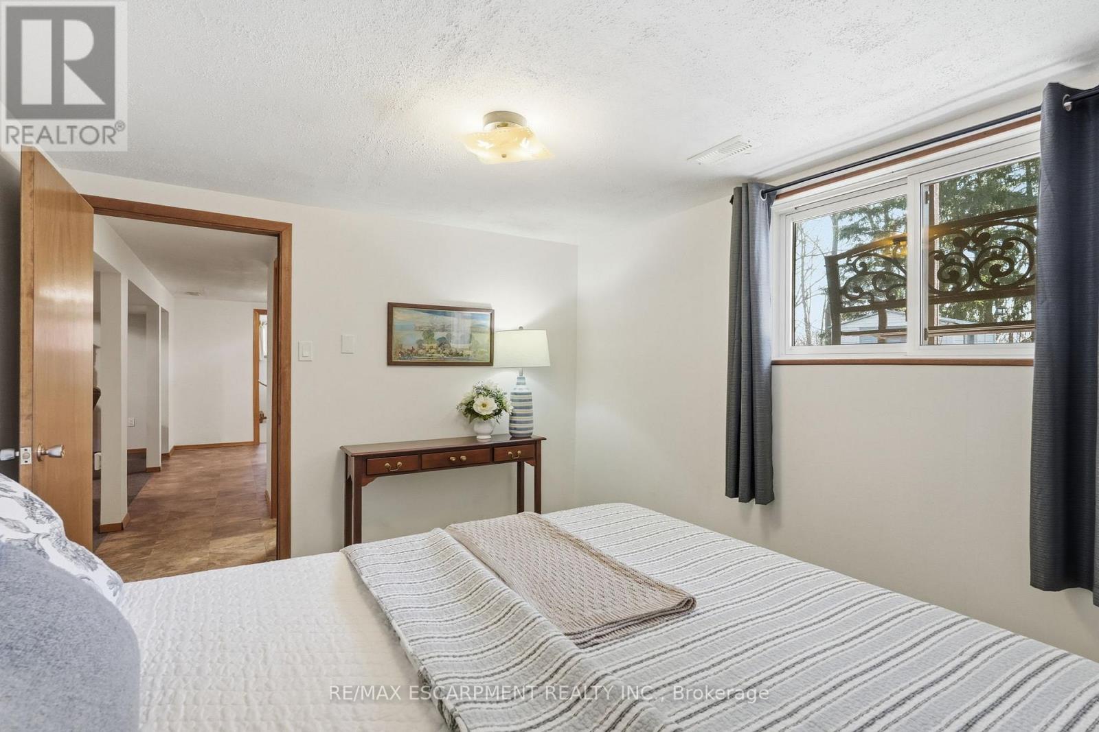 54 Nelson Street, Hamilton, Ontario  L0R 2H0 - Photo 39 - X12936126