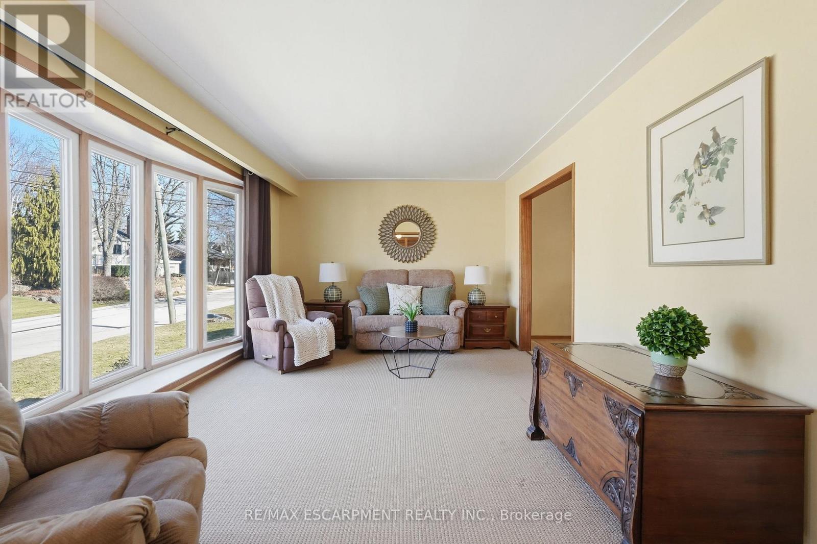 54 Nelson Street, Hamilton, Ontario  L0R 2H0 - Photo 8 - X12936126