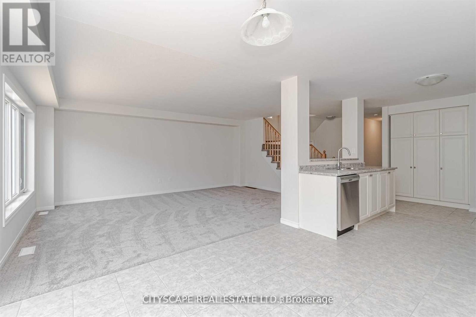 11 Beatty Avenue, Thorold, Ontario  L3B 5N5 - Photo 9 - X12936248