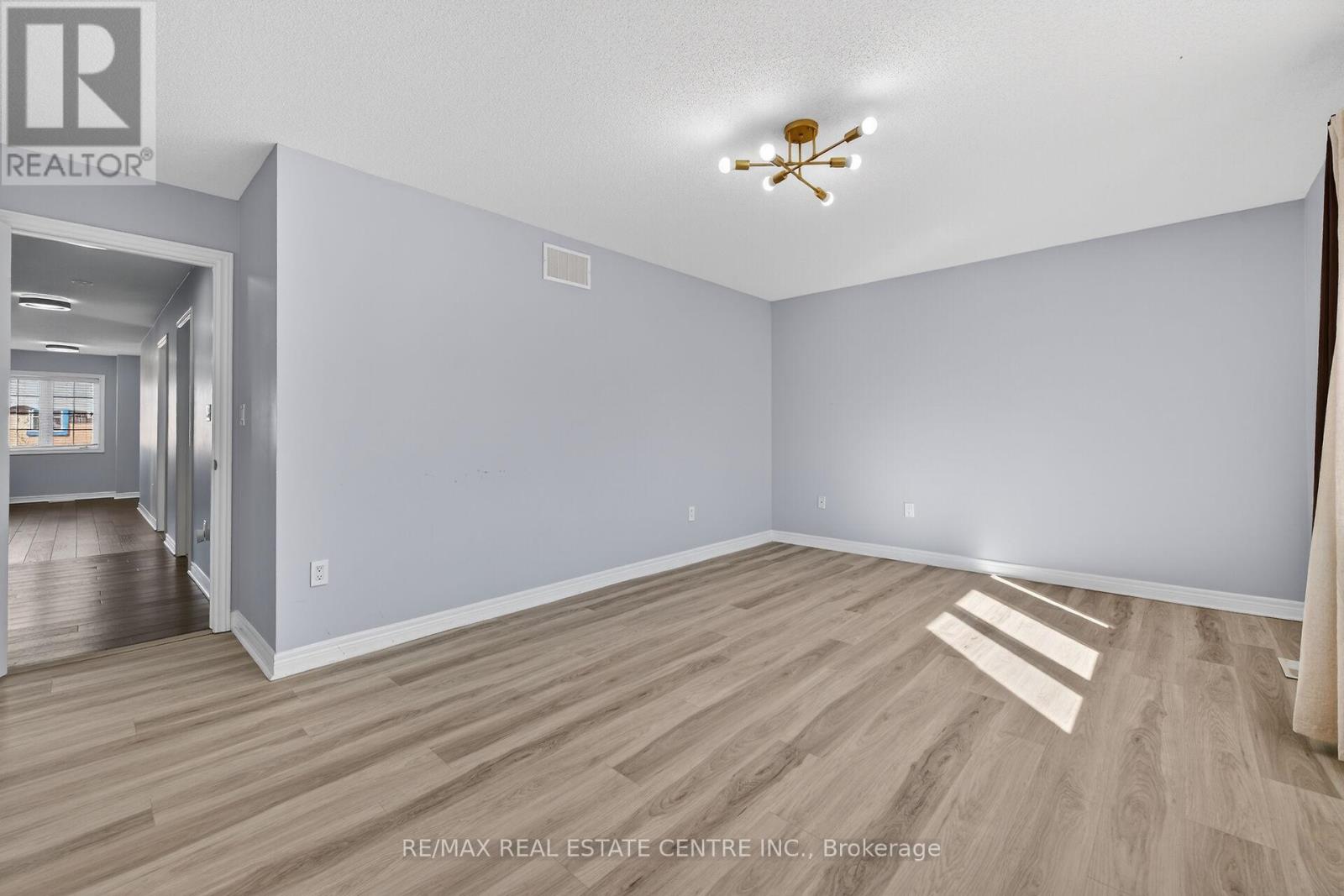 244 Raymond Road, Hamilton, Ontario  L9K 0H5 - Photo 24 - X12936284