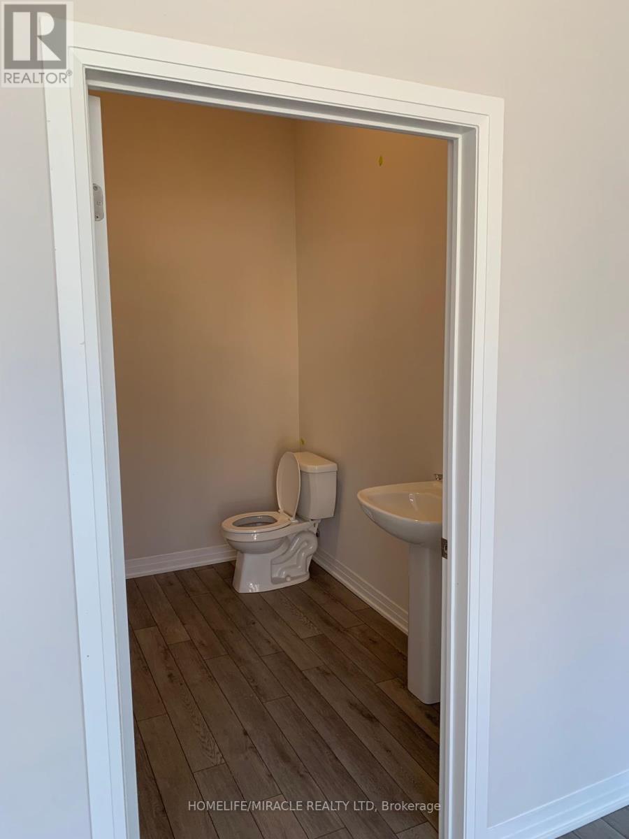 109 - 585 Colborne Street E, Brantford, Ontario  N3S 0K4 - Photo 6 - X12936330