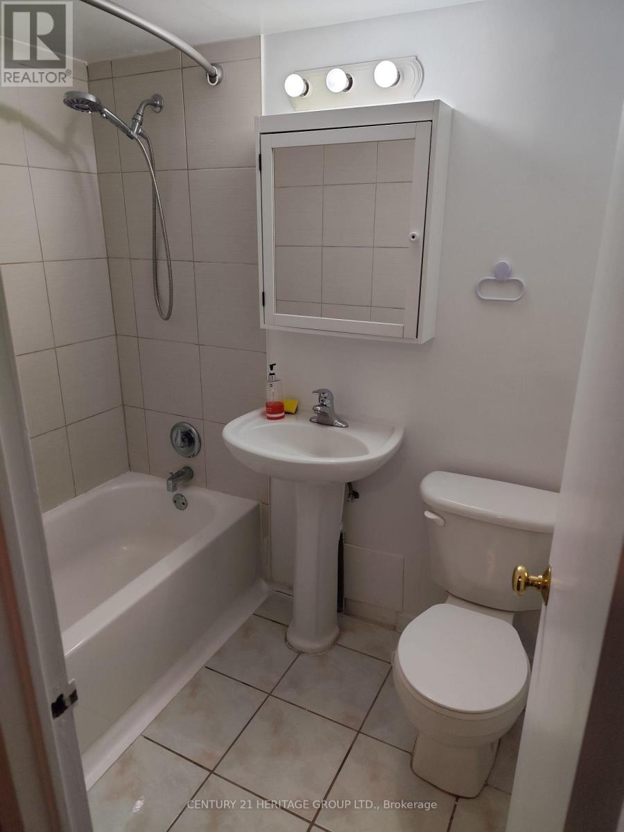 612 - 100 Lotherton Pathway, Toronto, Ontario  M6B 2G8 - Photo 8 - W12932350