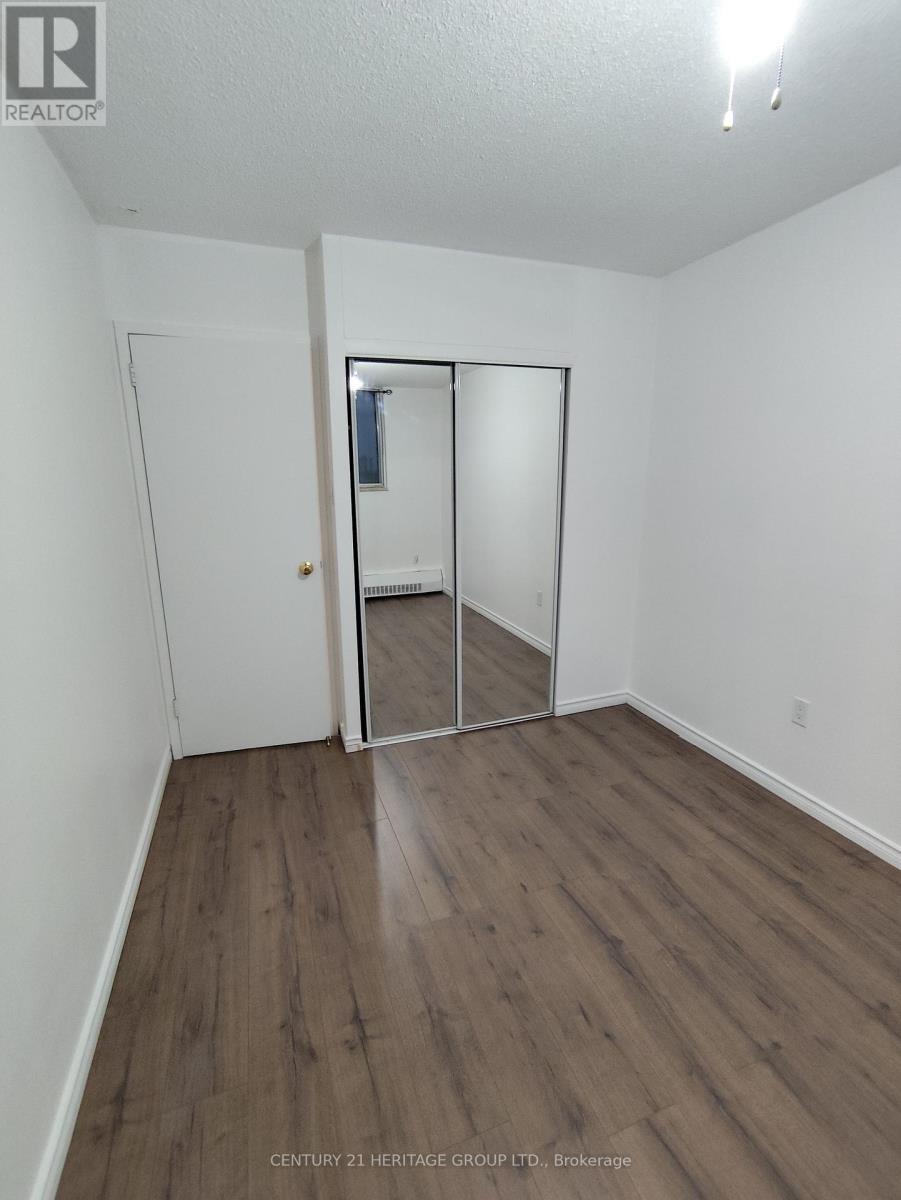 612 - 100 Lotherton Pathway, Toronto, Ontario  M6B 2G8 - Photo 7 - W12932350