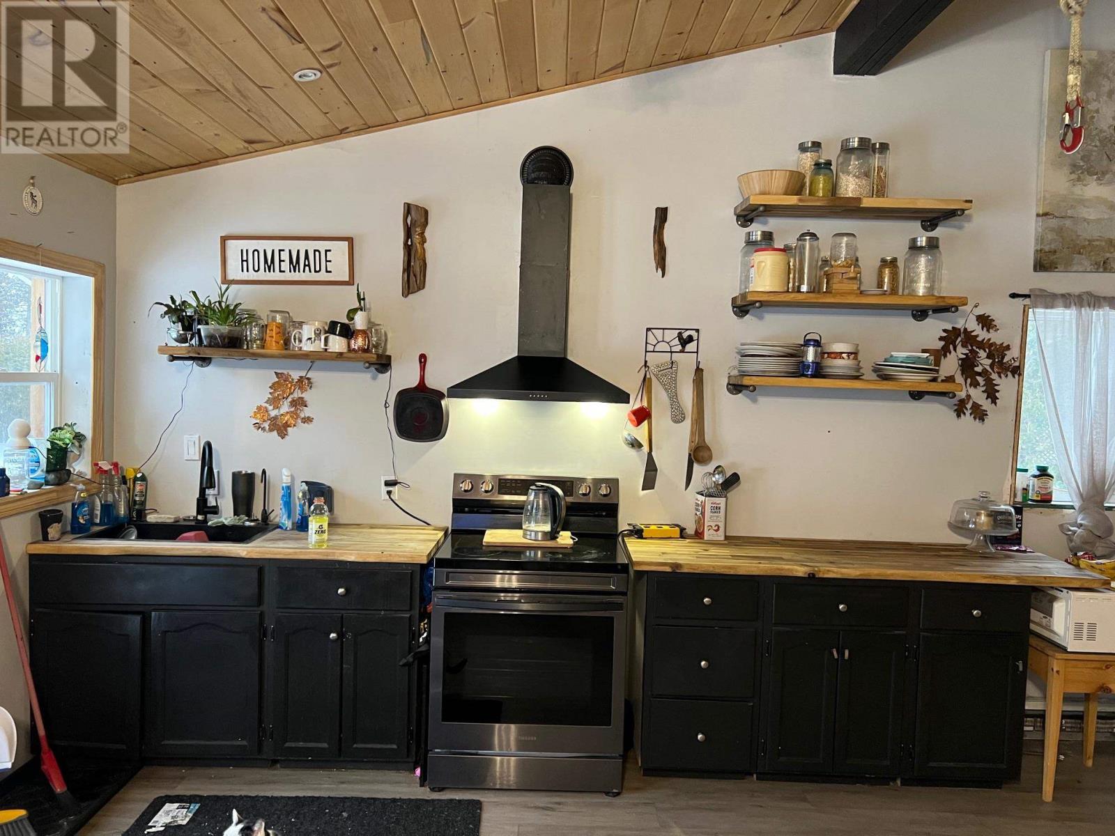 49 Nils Bay Rd, Goulais River, Ontario  P0S 1E0 - Photo 13 - SM260022