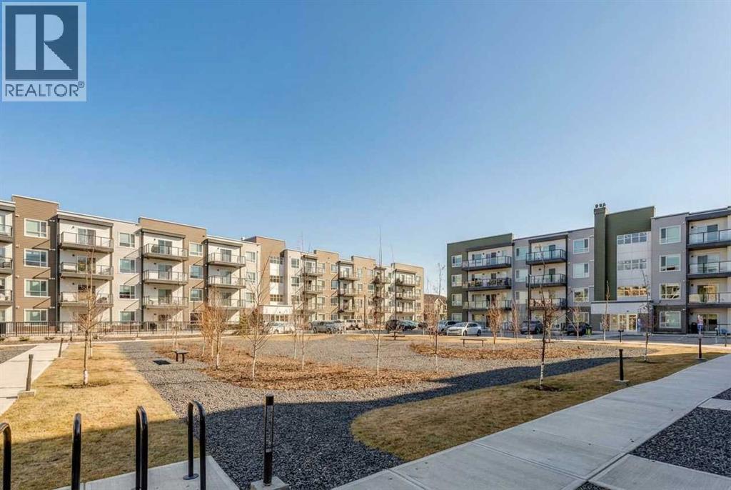 3116, 33 Carringham Gate NW, Calgary, Alberta