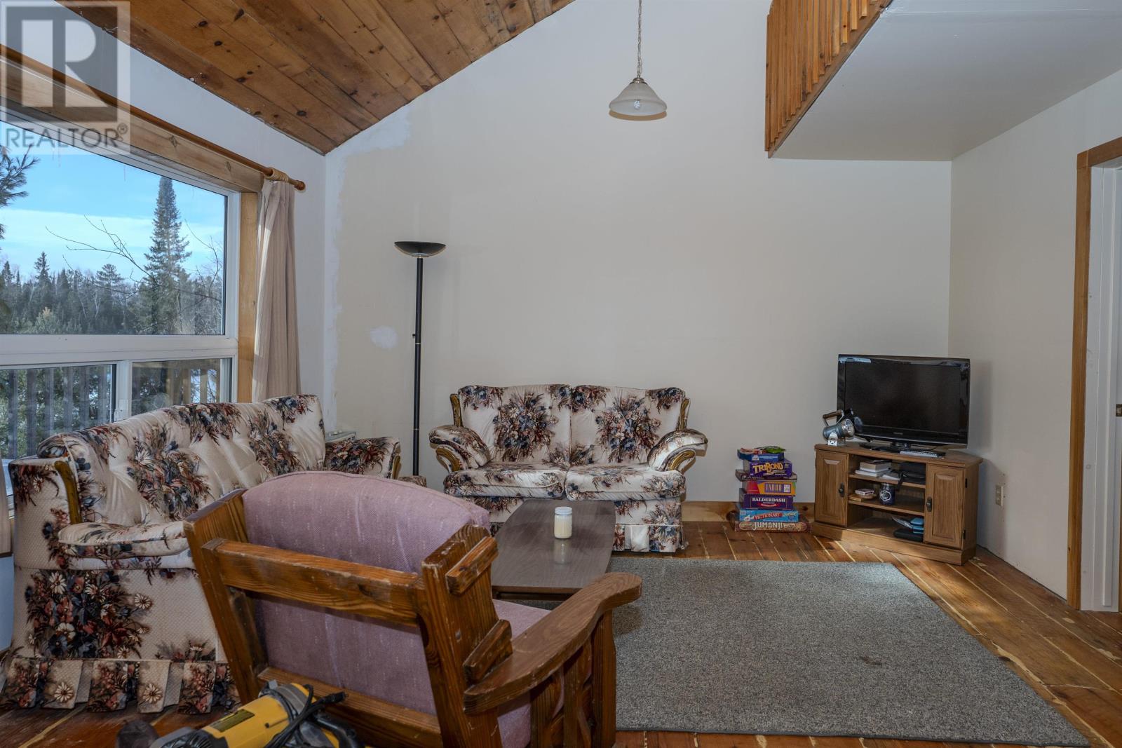 475 Hwy 586, Shebandowan, Ontario P0T 2T0 - Photo 7 - TB2600558