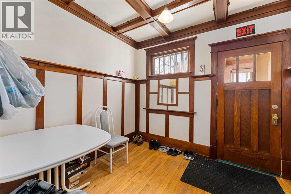 216 15 Avenue NW, Calgary, Alberta  T2M 0G8 - Photo 10 - A2283011