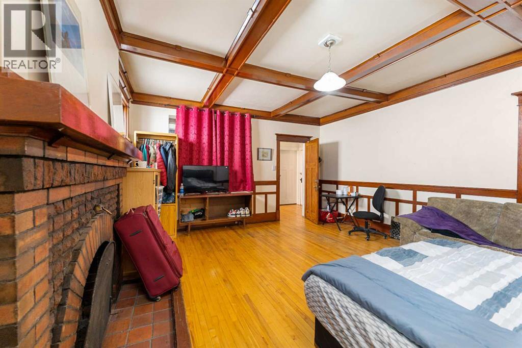 216 15 Avenue NW, Calgary, Alberta  T2M 0G8 - Photo 9 - A2283011