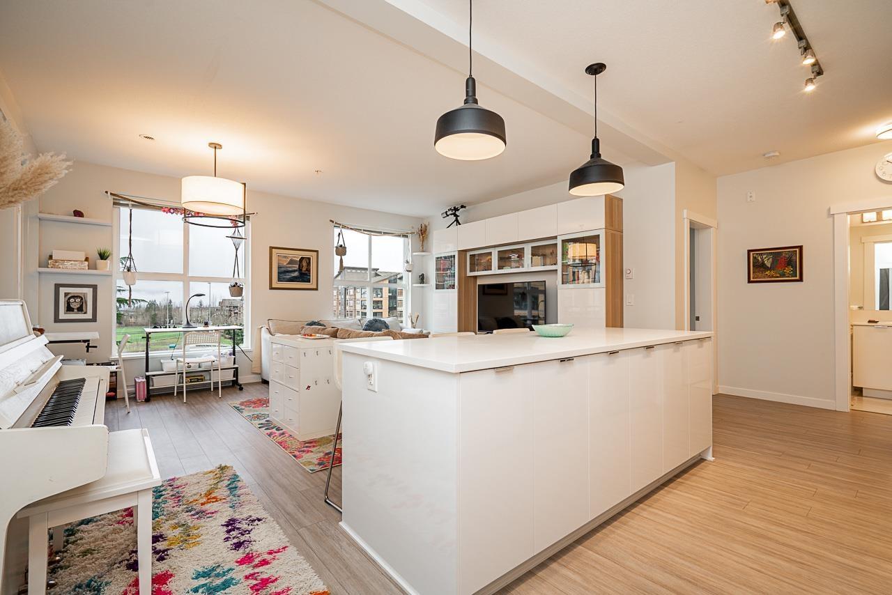 A319 8150 207 Street, Langley, British Columbia  V2Y 4J2 - Photo 7 - R3104337