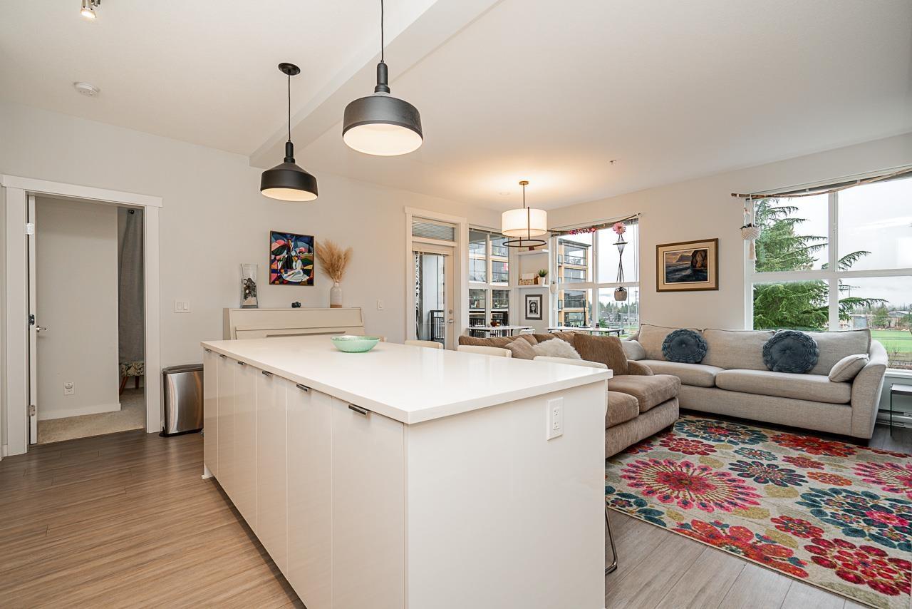 A319 8150 207 Street, Langley, British Columbia  V2Y 4J2 - Photo 6 - R3104337