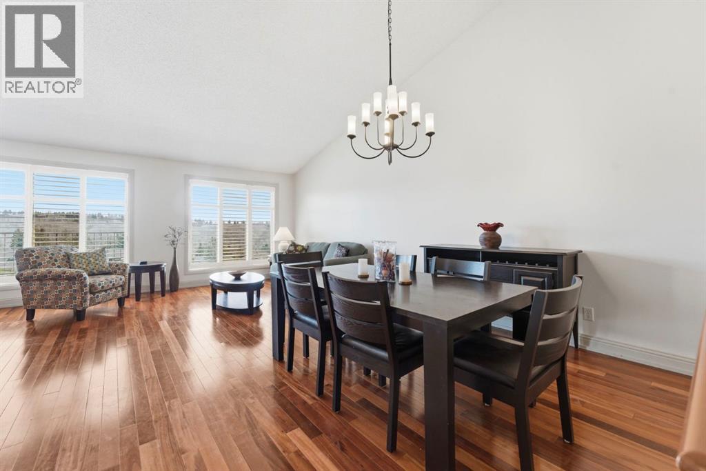 54 Edgeland Close NW, Calgary, Alberta  T3A 3B1 - Photo 6 - A2290490