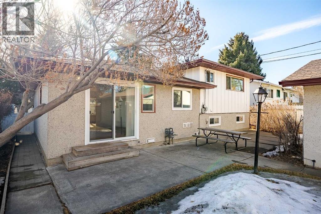 4707 Brockington Road Nw, Calgary, Alberta  T2L 1R5 - Photo 33 - A2294635