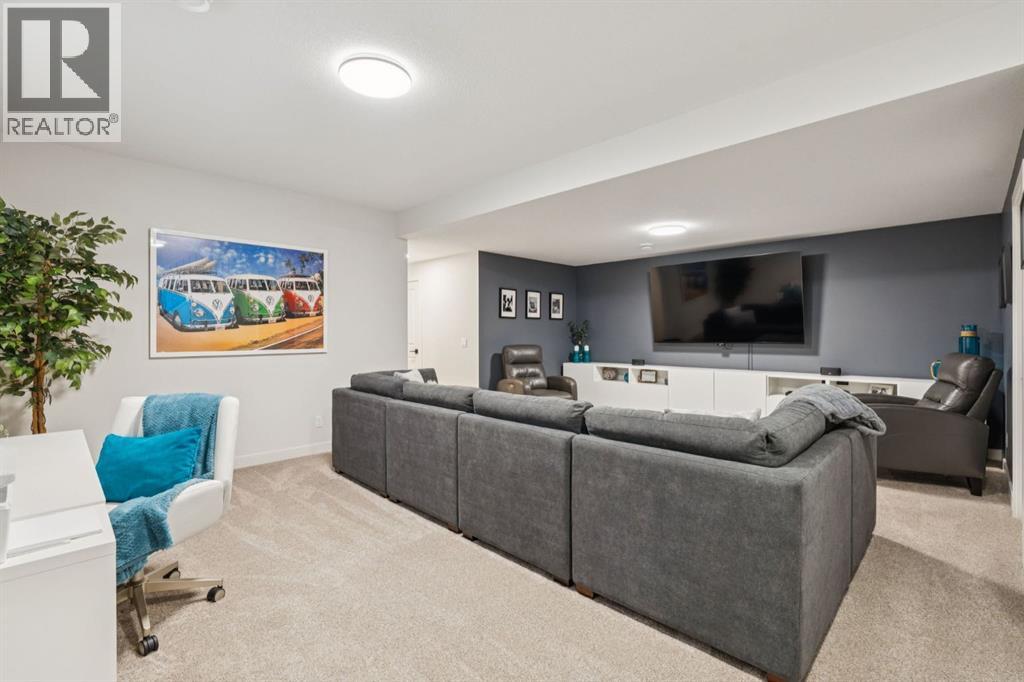 196 Emberside Hollow, Cochrane, Alberta  T4C 2A3 - Photo 15 - A2295300