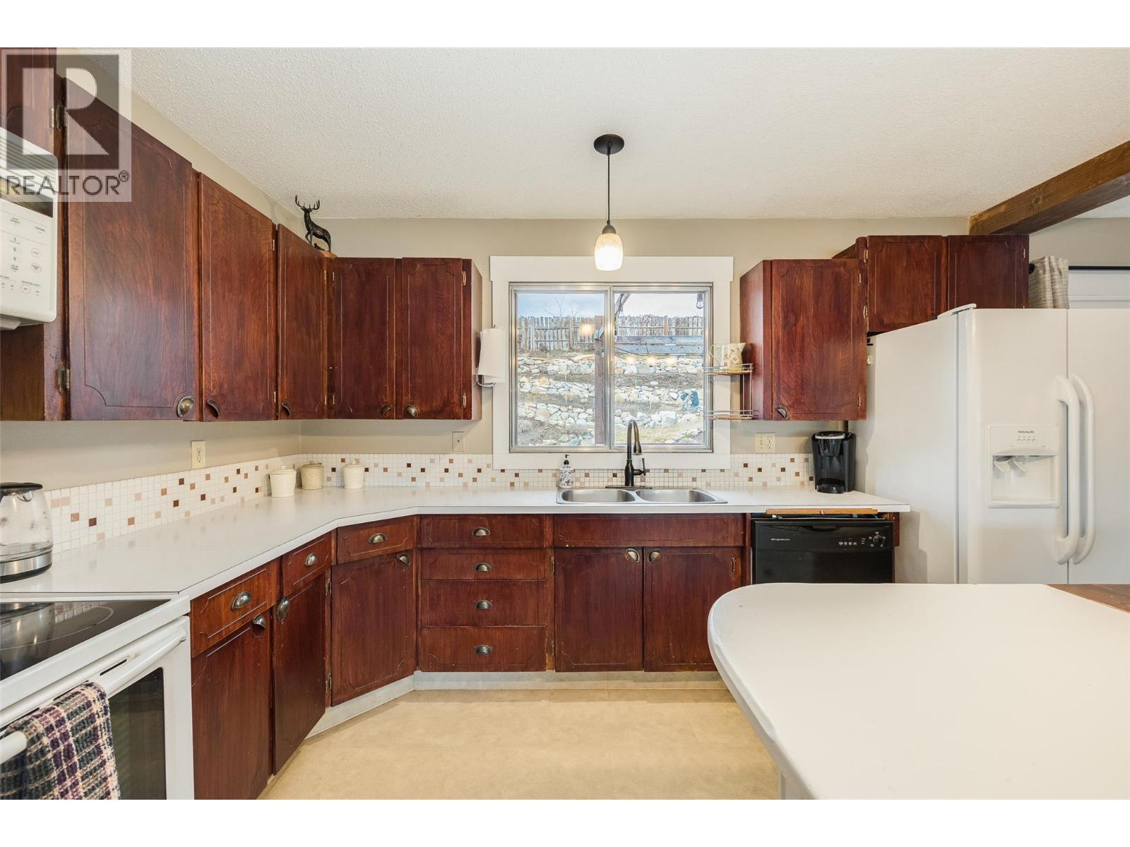 185 Dell Road, Rutland, British Columbia  V1X 3P5 - Photo 8 - 10378635