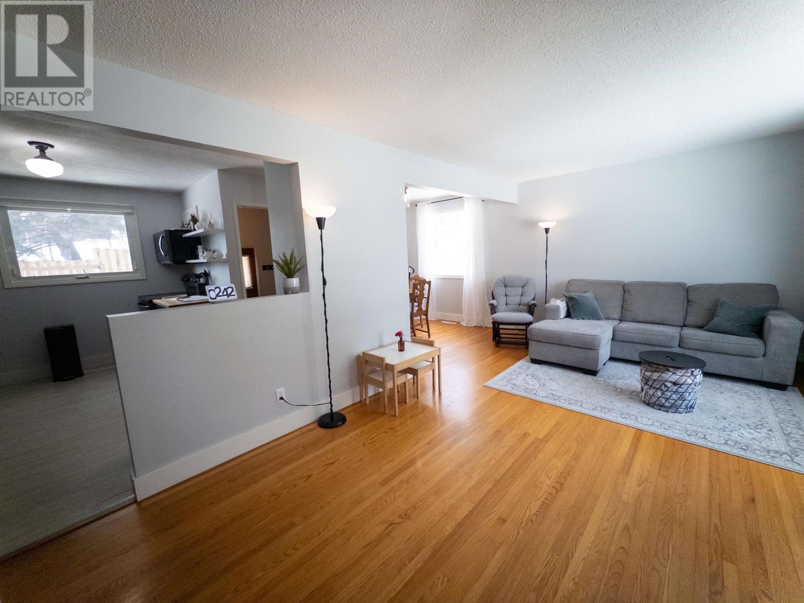 1102 Minto Avenue, Kenora, Ontario  P9N 3J9 - Photo 2 - TB2600574