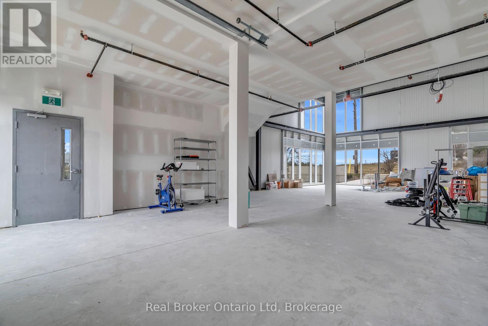 1 - Full - 595 Hanlon Creek Boulevard, Guelph, Ontario  N1C 0A1 - Photo 6 - X12466619