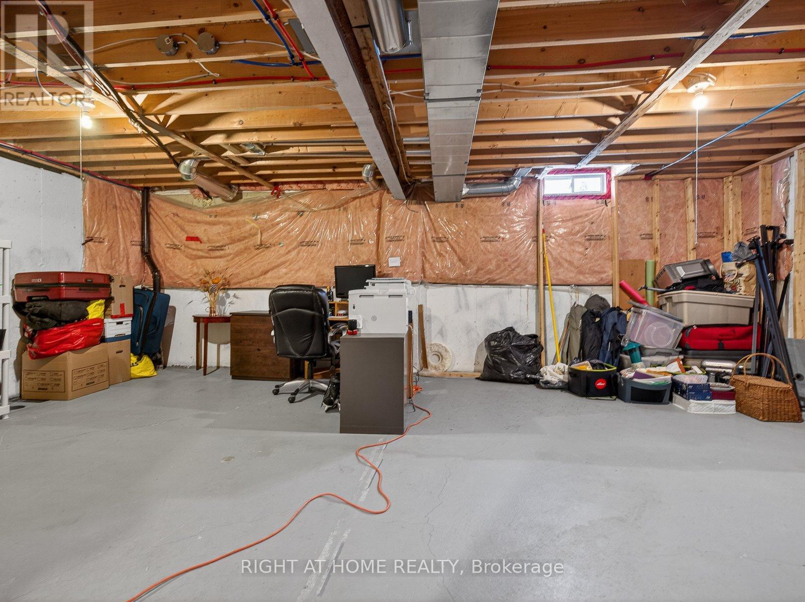 349 Wood Duck Lane, Newmarket, Ontario  L3X 2X8 - Photo 24 - N12781668