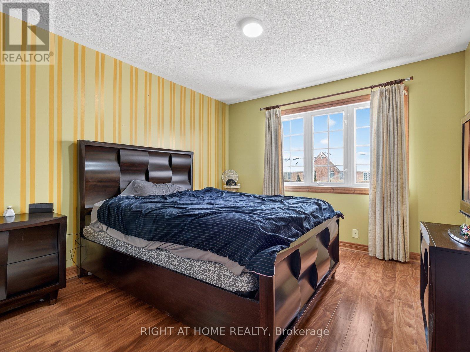 349 Wood Duck Lane, Newmarket, Ontario  L3X 2X8 - Photo 21 - N12781668