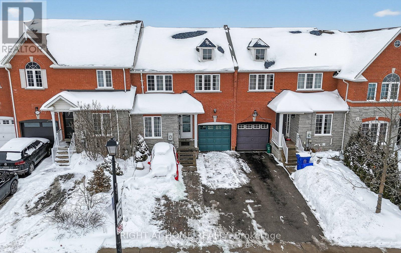 349 Wood Duck Lane, Newmarket, Ontario  L3X 2X8 - Photo 33 - N12781668